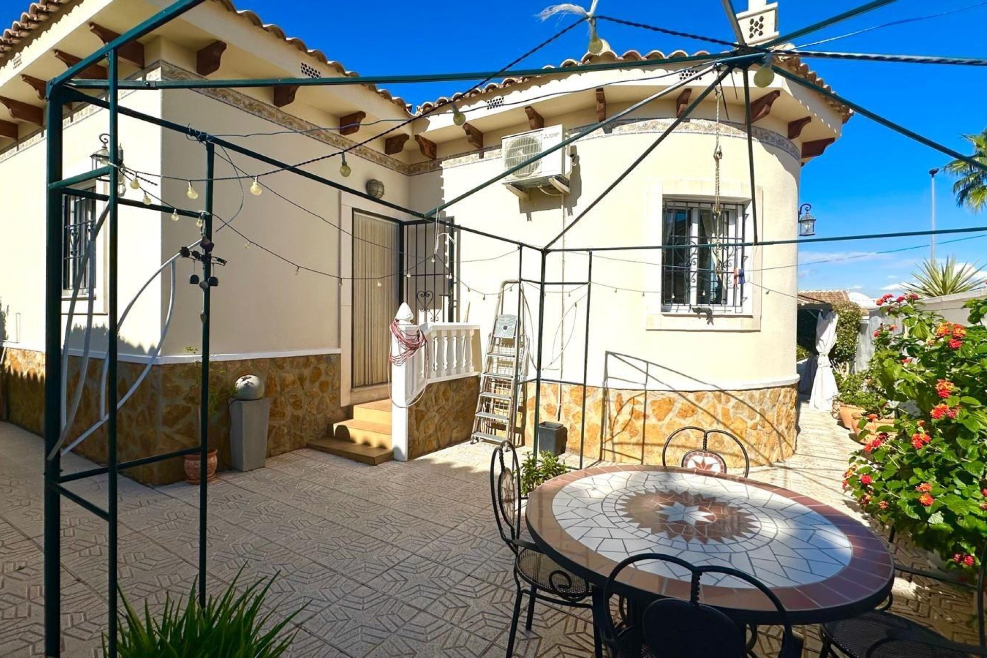 Segunda mano - Villa -
Bigastro - Comunidad Valenciana