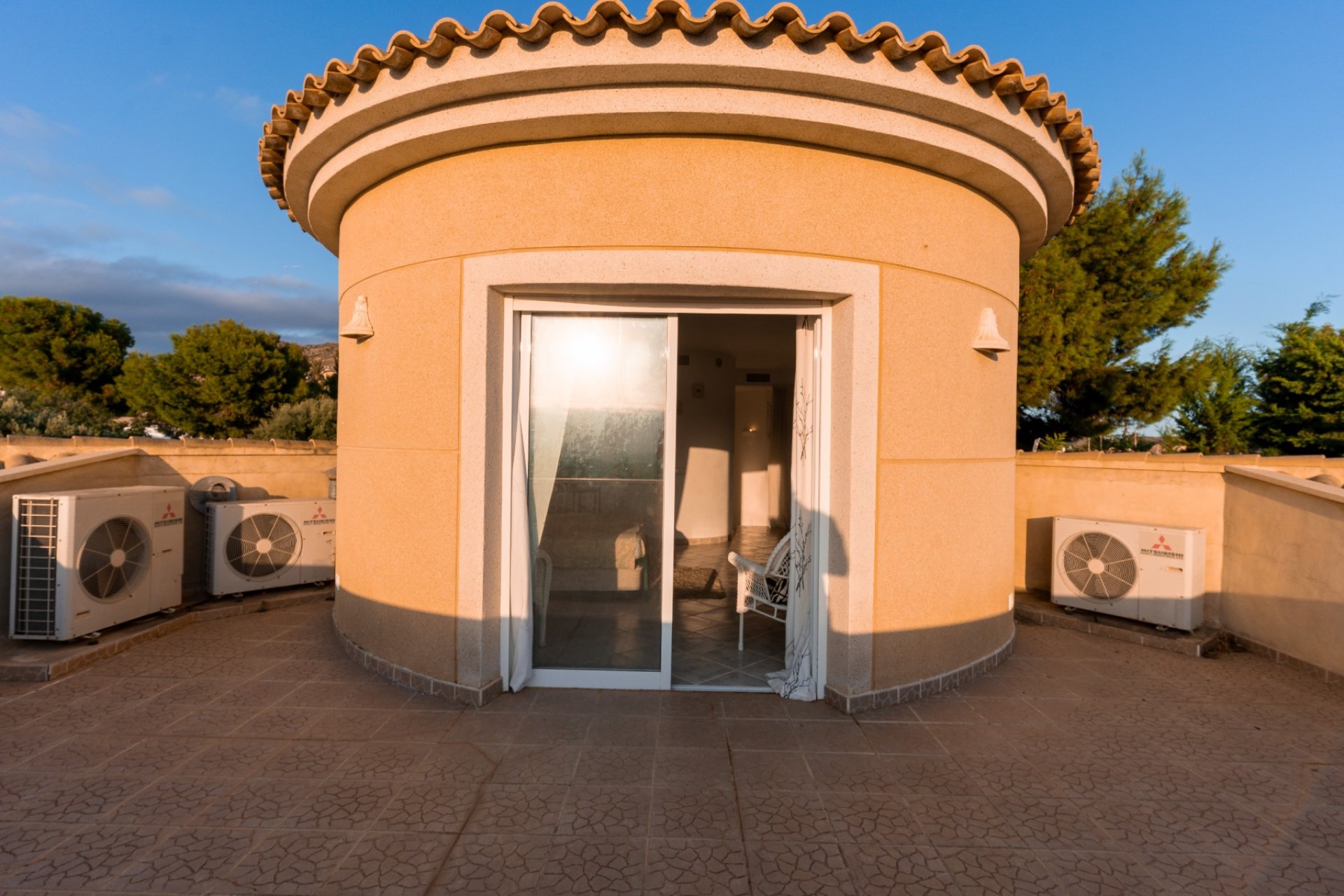 Segunda mano - Villa -
Busot - Costa Blanca