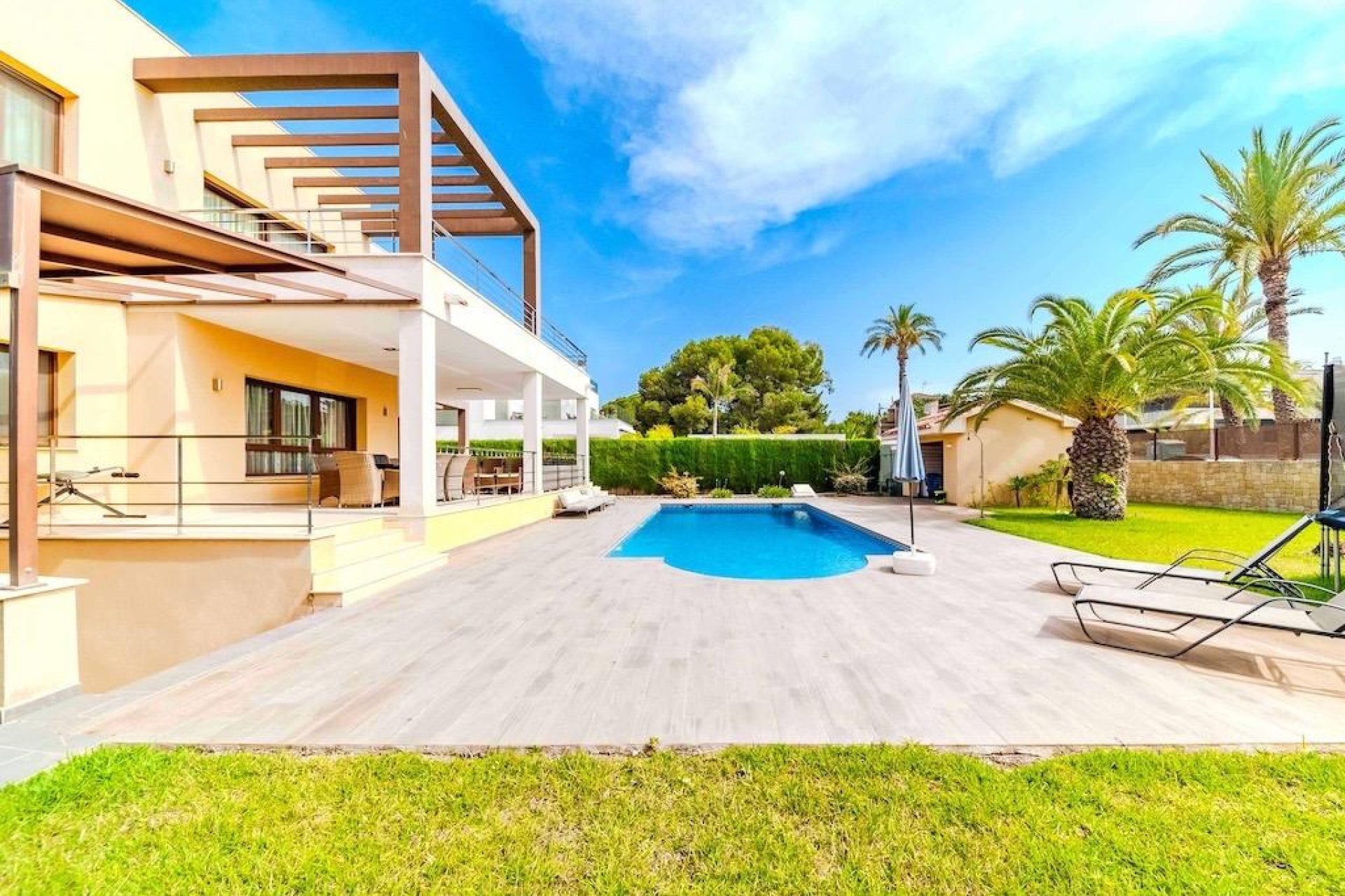 Segunda mano - Villa -
Cabo Roig - Costa Blanca