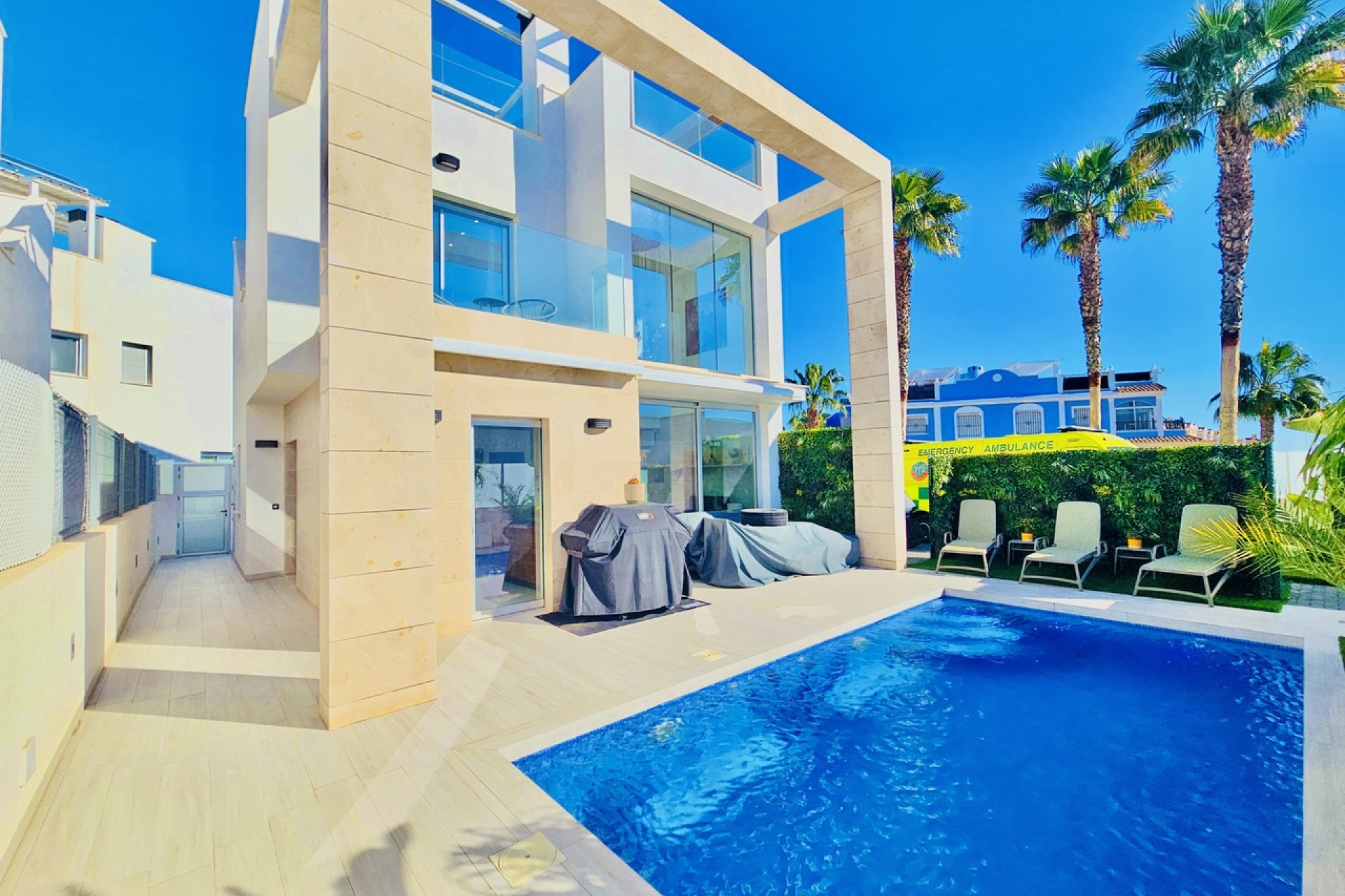 Segunda mano - Villa -
Cabo Roig - Costa Blanca