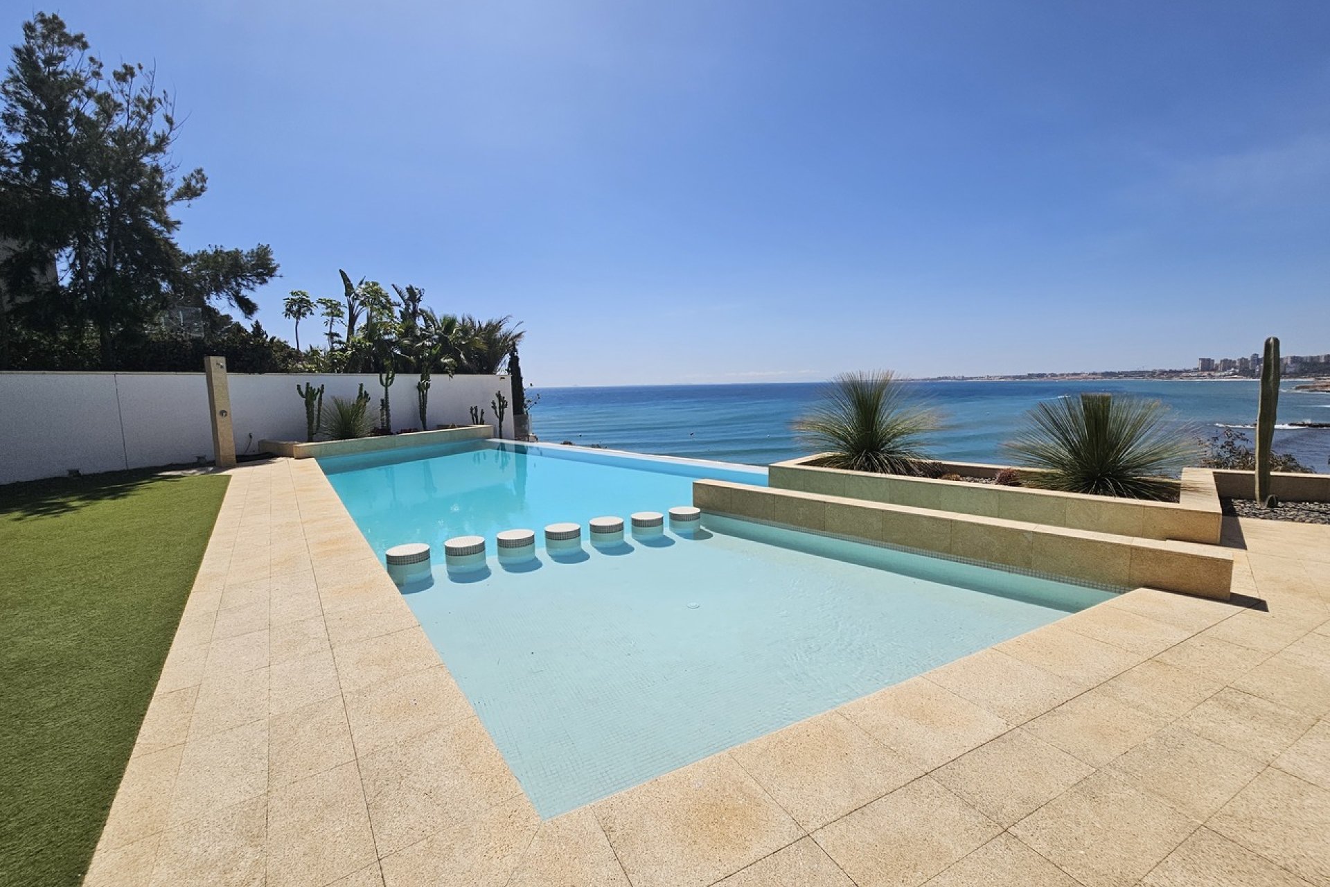 Segunda mano - Villa -
Cabo Roig - Costa Blanca