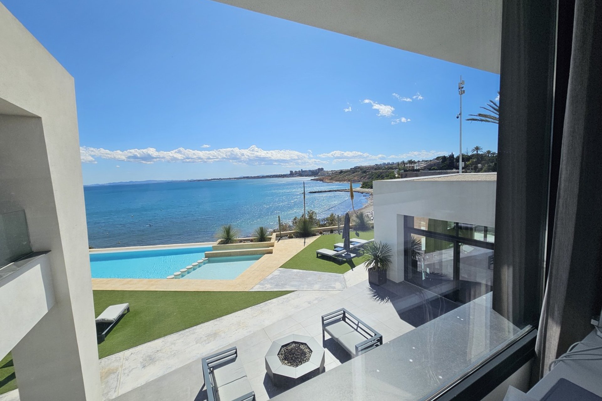 Segunda mano - Villa -
Cabo Roig - Costa Blanca