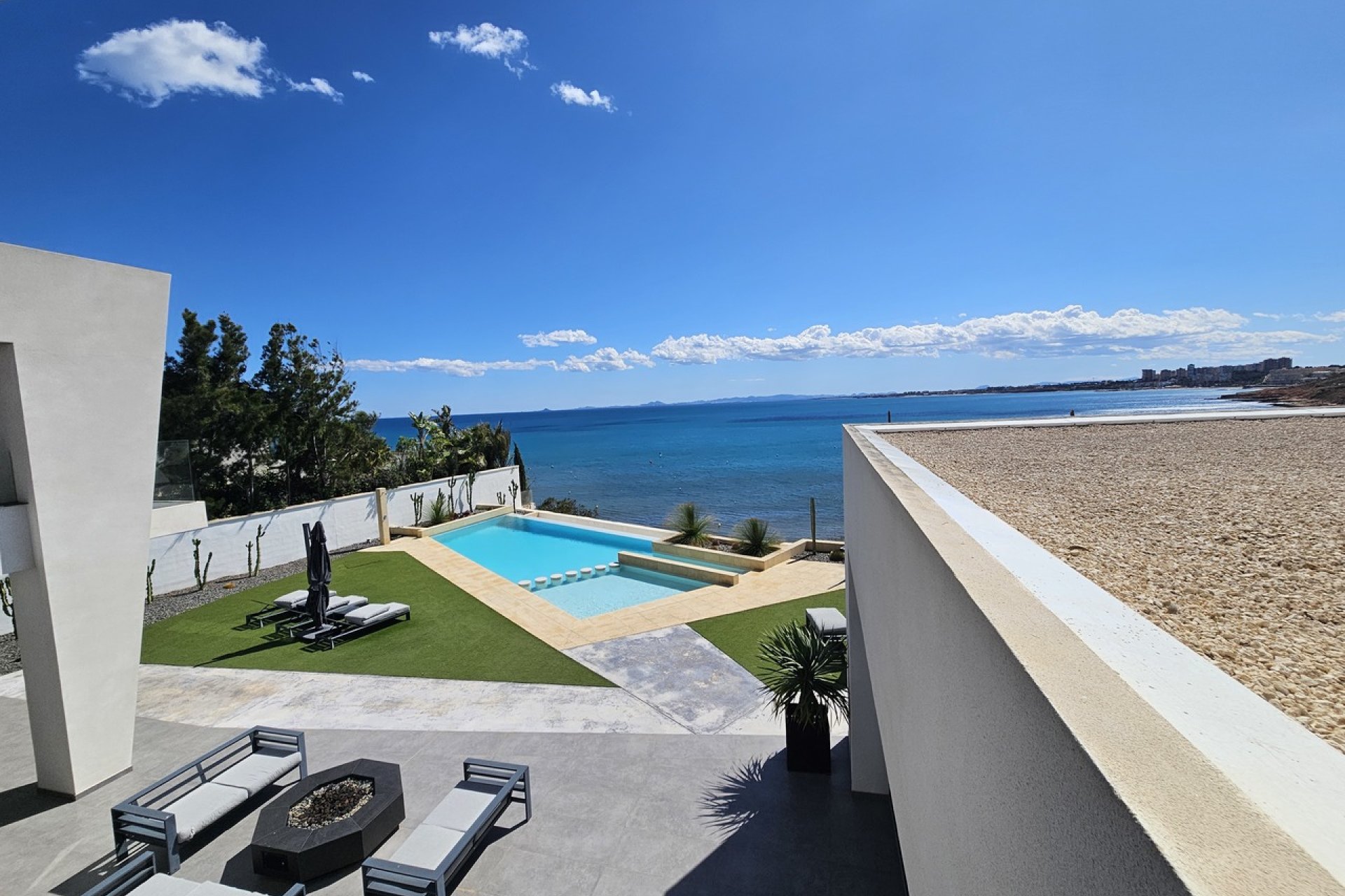 Segunda mano - Villa -
Cabo Roig - Costa Blanca