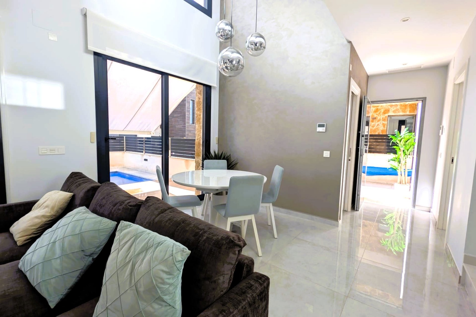 Segunda mano - Villa -
Cabo Roig - Costa Blanca