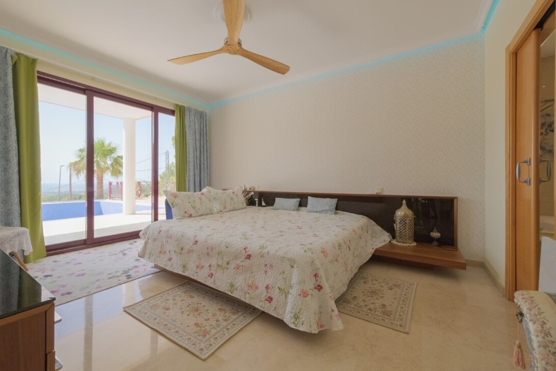 Segunda mano - Villa -
Callosa D'en Sarria - Costa Blanca