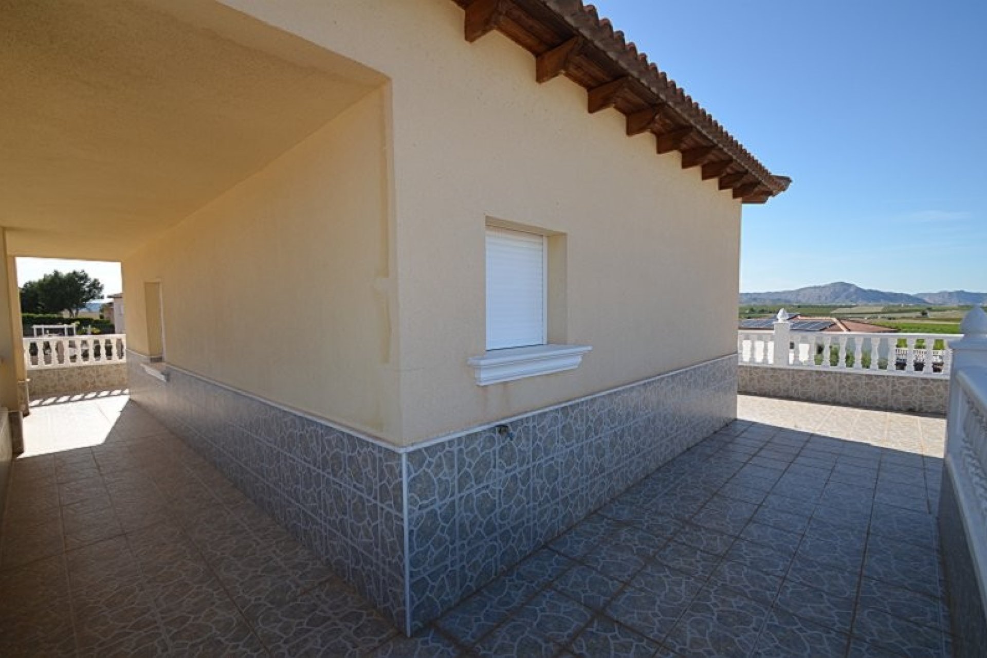 Segunda mano - Villa -
Campos del Río - Inland