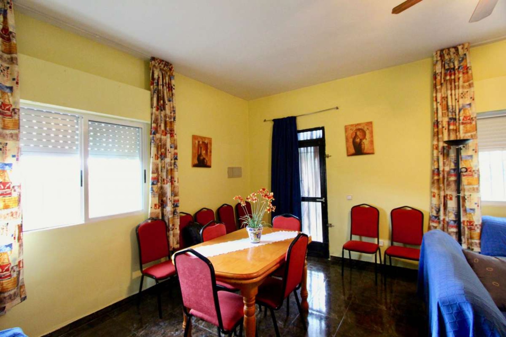 Segunda mano - Villa -
Canadas De San Pedro - Inland