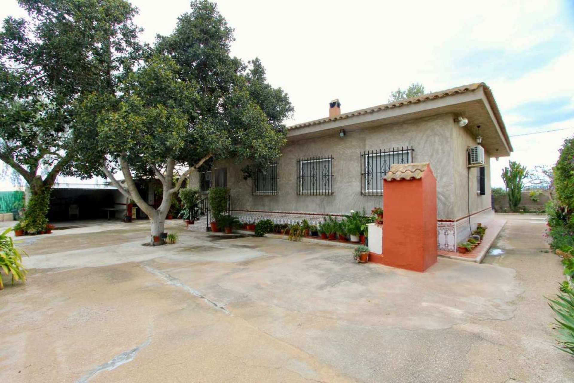 Segunda mano - Villa -
Canadas De San Pedro - Inland