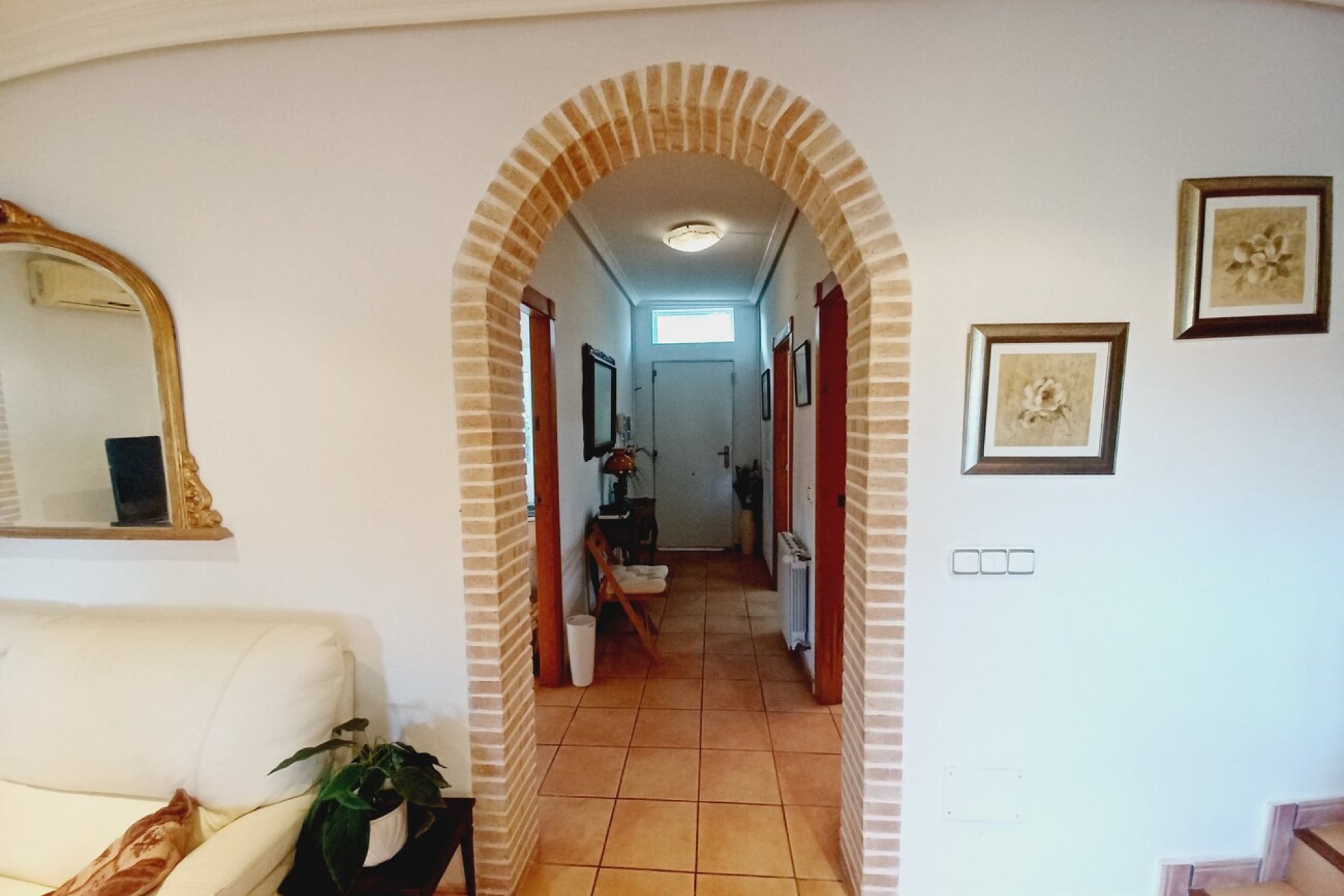 Segunda mano - Villa -
Canadas De San Pedro - Inland