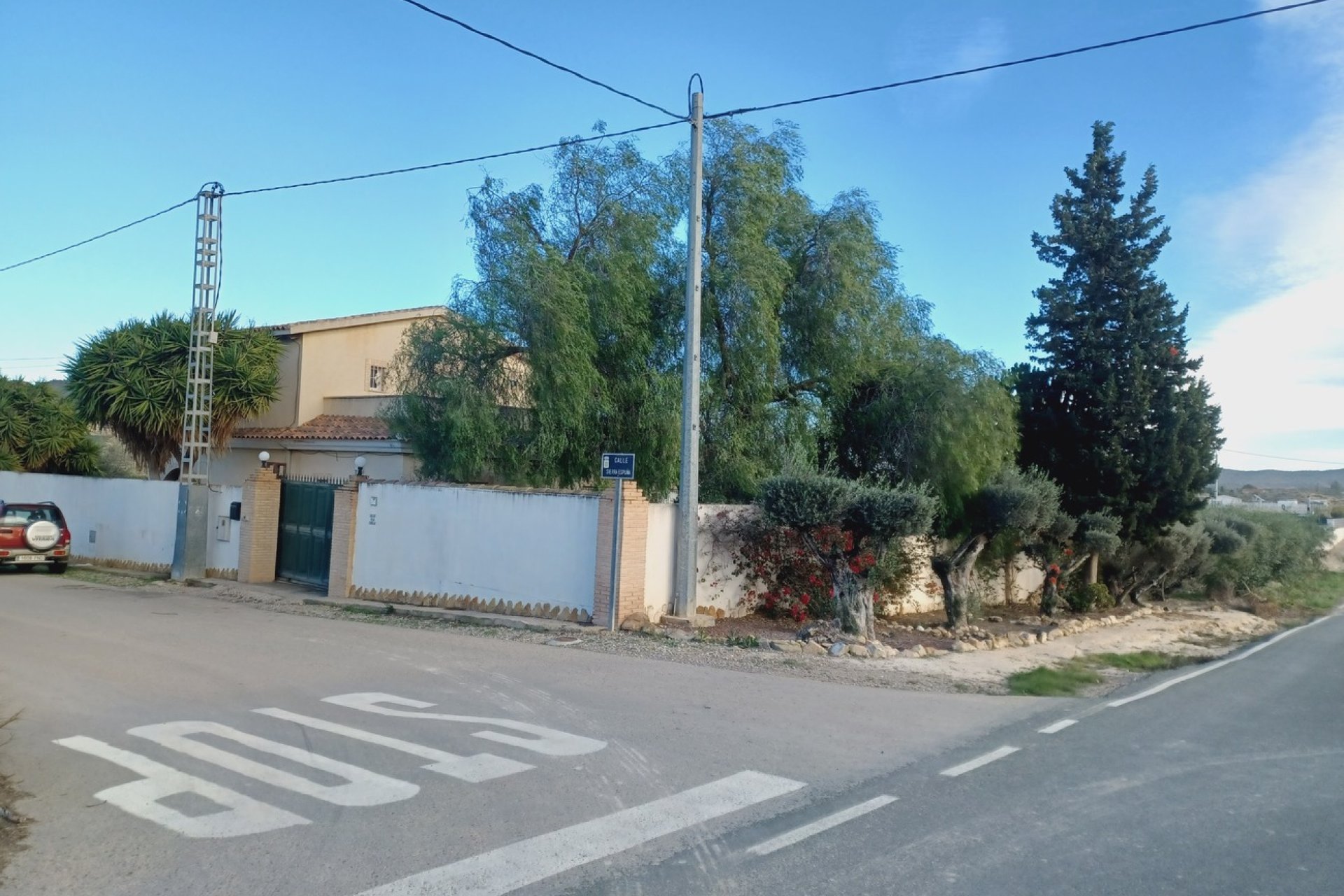 Segunda mano - Villa -
Canadas De San Pedro - Inland