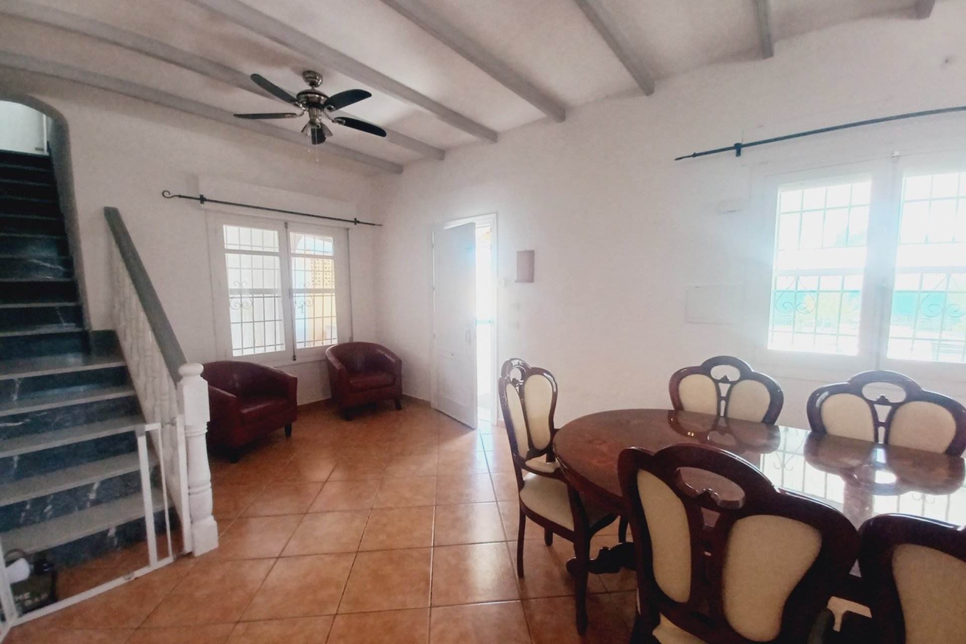 Segunda mano - Villa -
Canadas De San Pedro - Inland