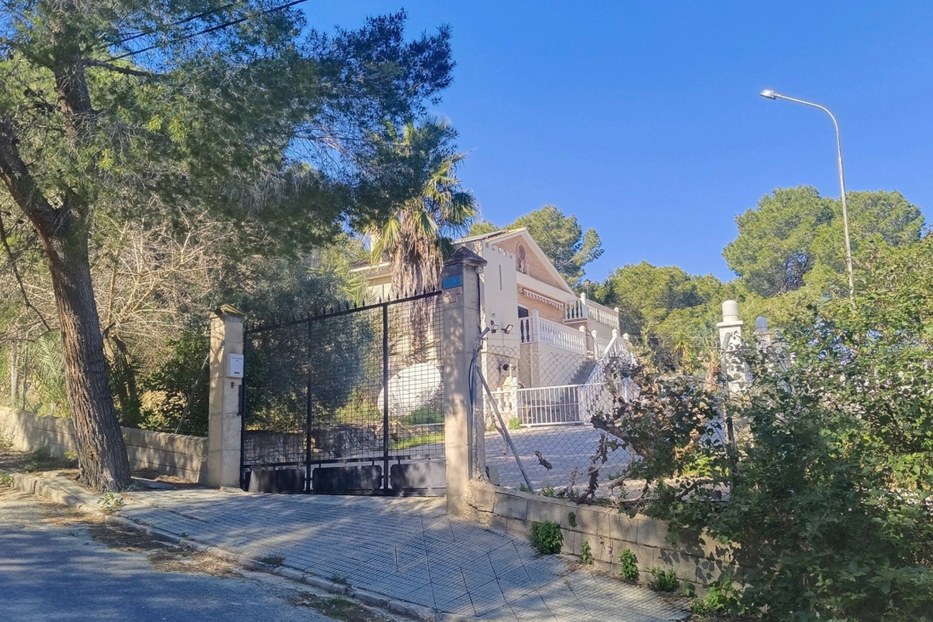 Segunda mano - Villa -
Canadas De San Pedro - Inland