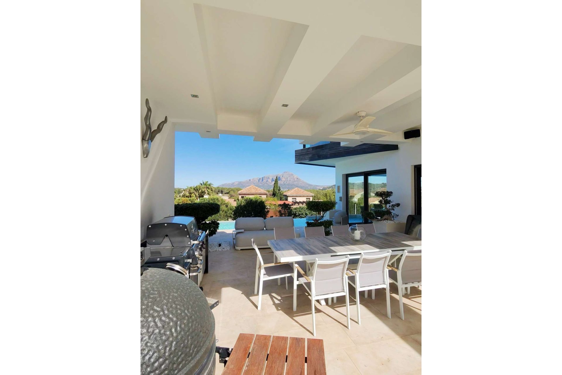 Segunda mano - Villa -
Cansalades - Costa Blanca