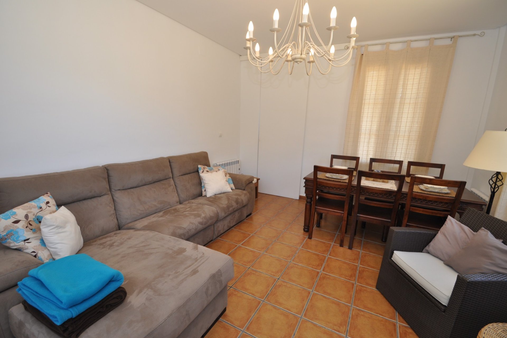 Segunda mano - Villa -
Castalla - Inland