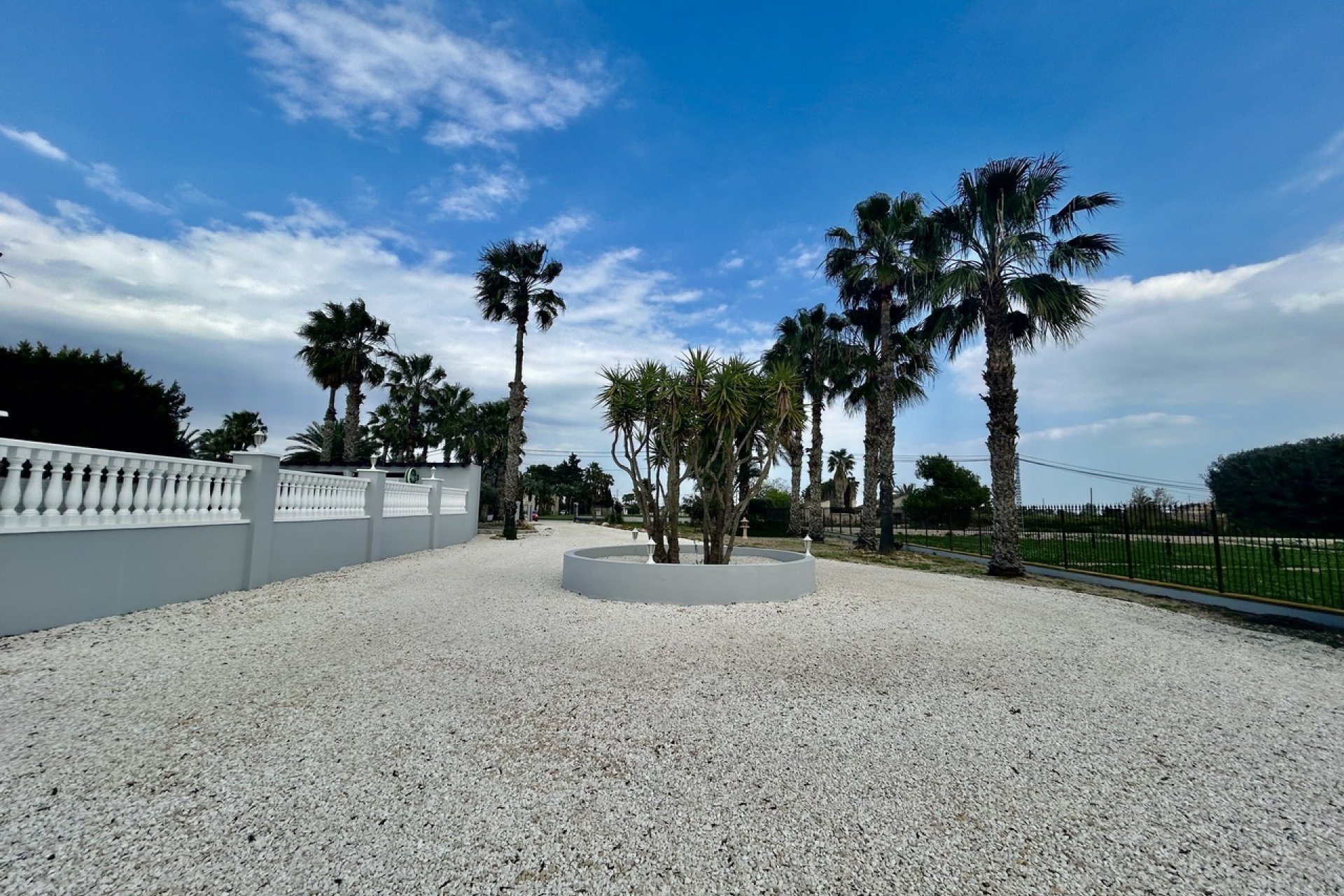 Segunda mano - Villa -
Catral - Costa Blanca