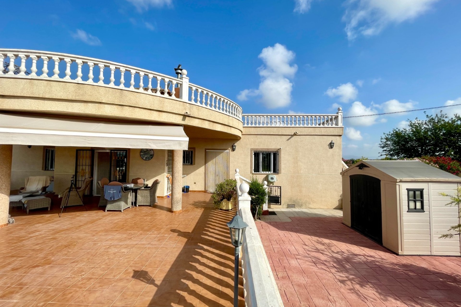 Segunda mano - Villa -
Catral - Costa Blanca