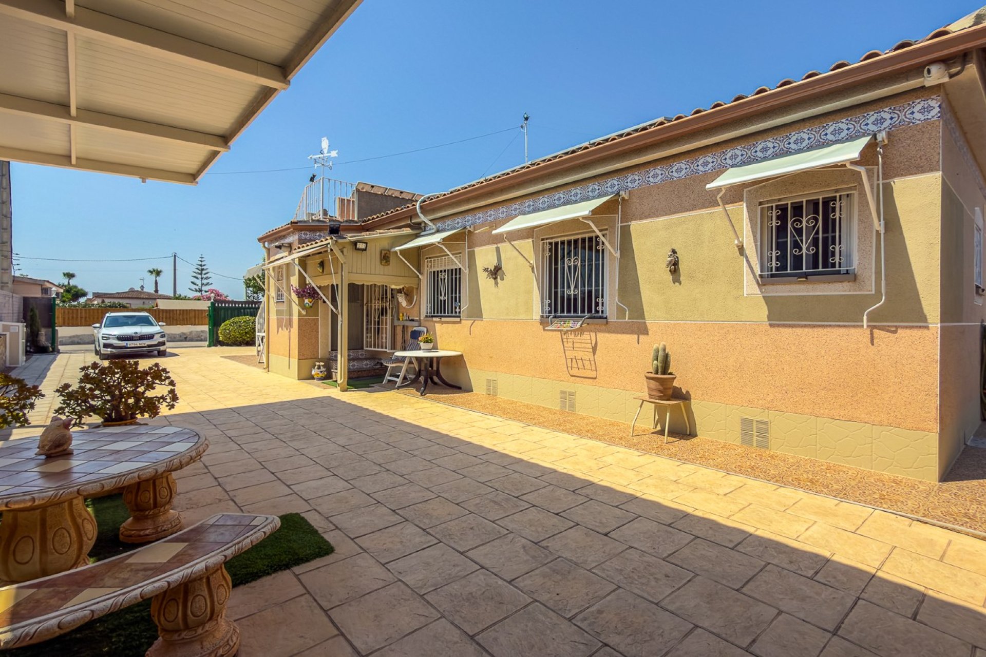 Segunda mano - Villa -
Catral - Costa Blanca