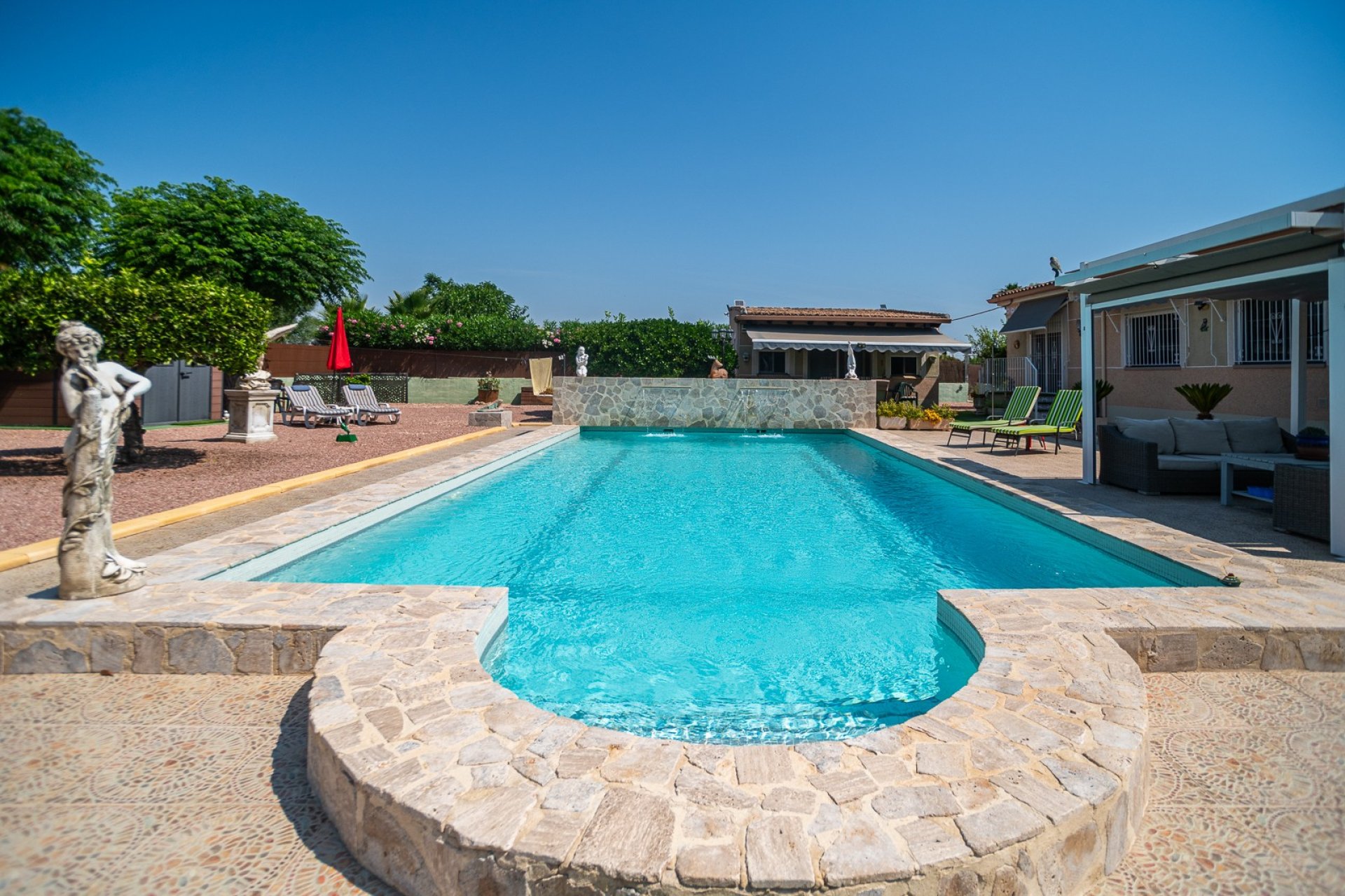 Segunda mano - Villa -
Catral - Costa Blanca