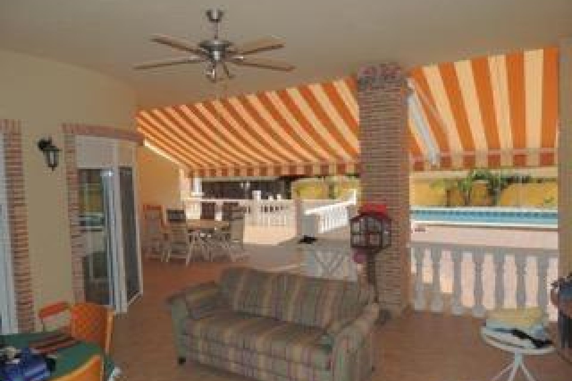 Segunda mano - Villa -
Catral