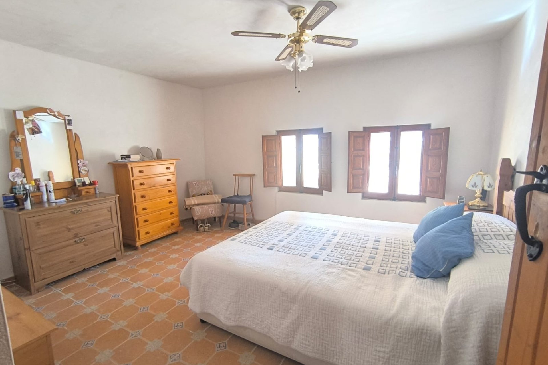 Segunda mano - Villa -
Chinorlet - Inland