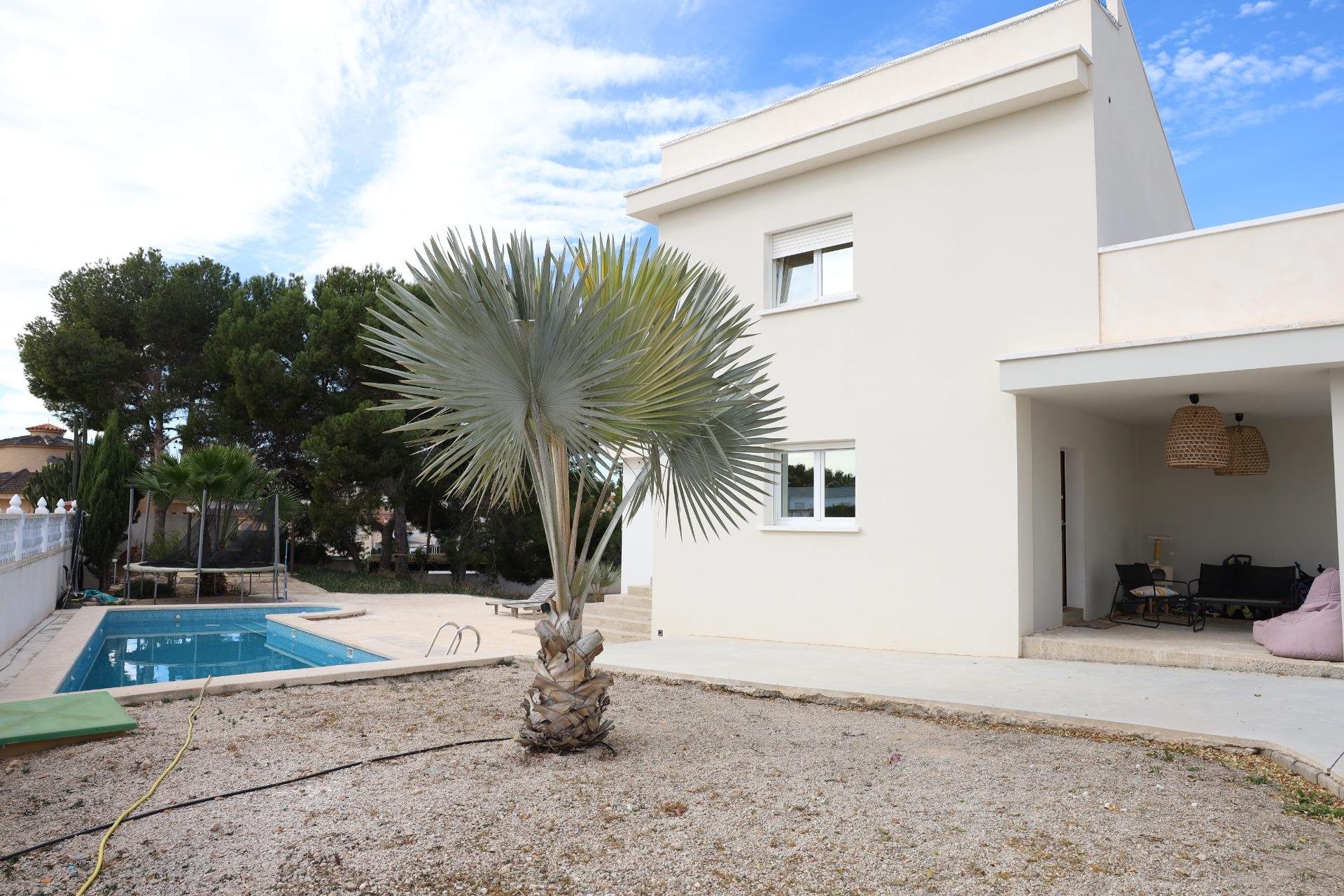 Segunda mano - Villa -
Ciudad Quesada - Costa Blanca Sur
