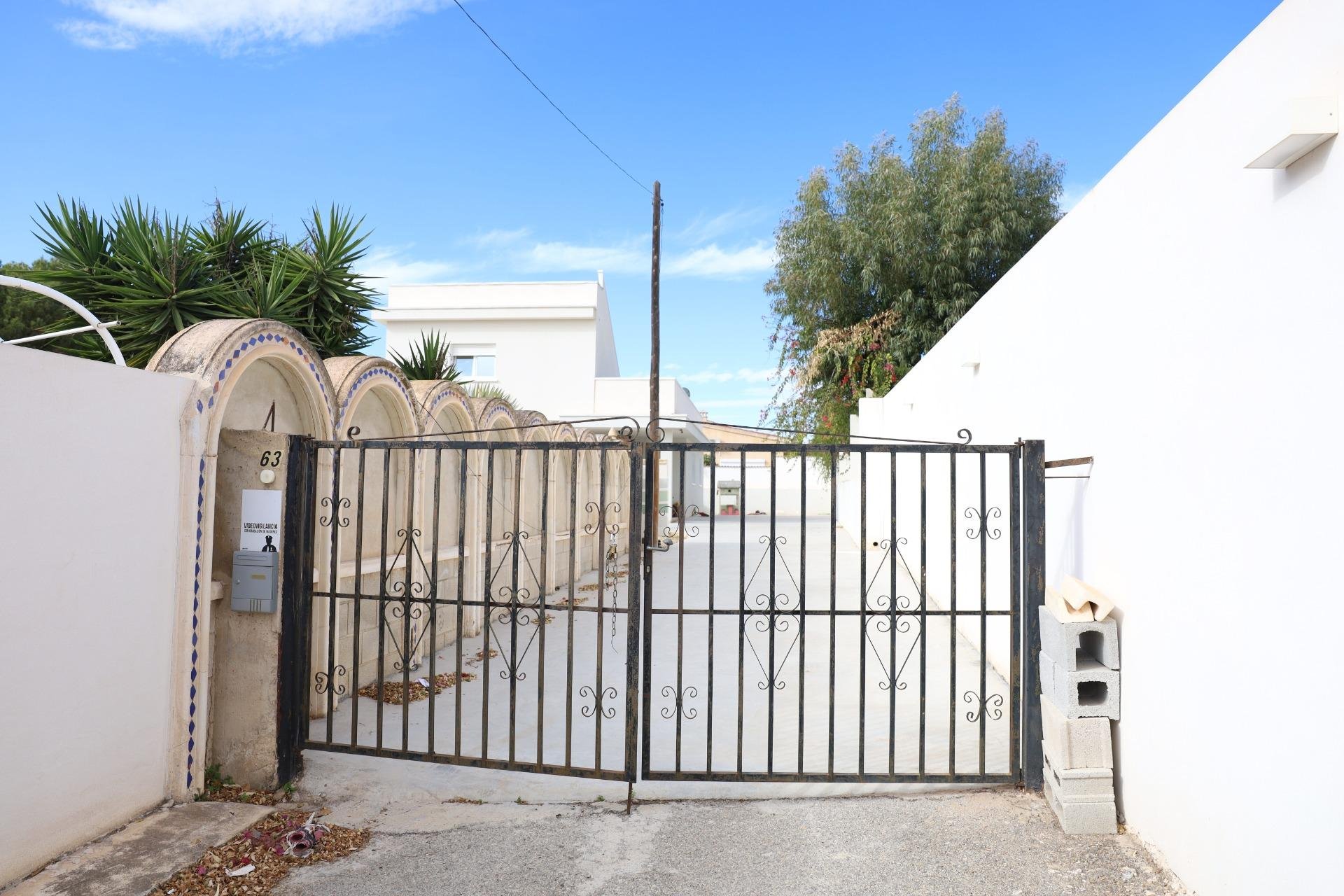 Segunda mano - Villa -
Ciudad Quesada - Costa Blanca Sur