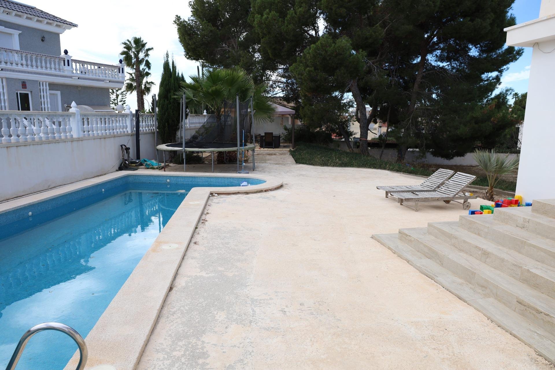 Segunda mano - Villa -
Ciudad Quesada - Costa Blanca Sur