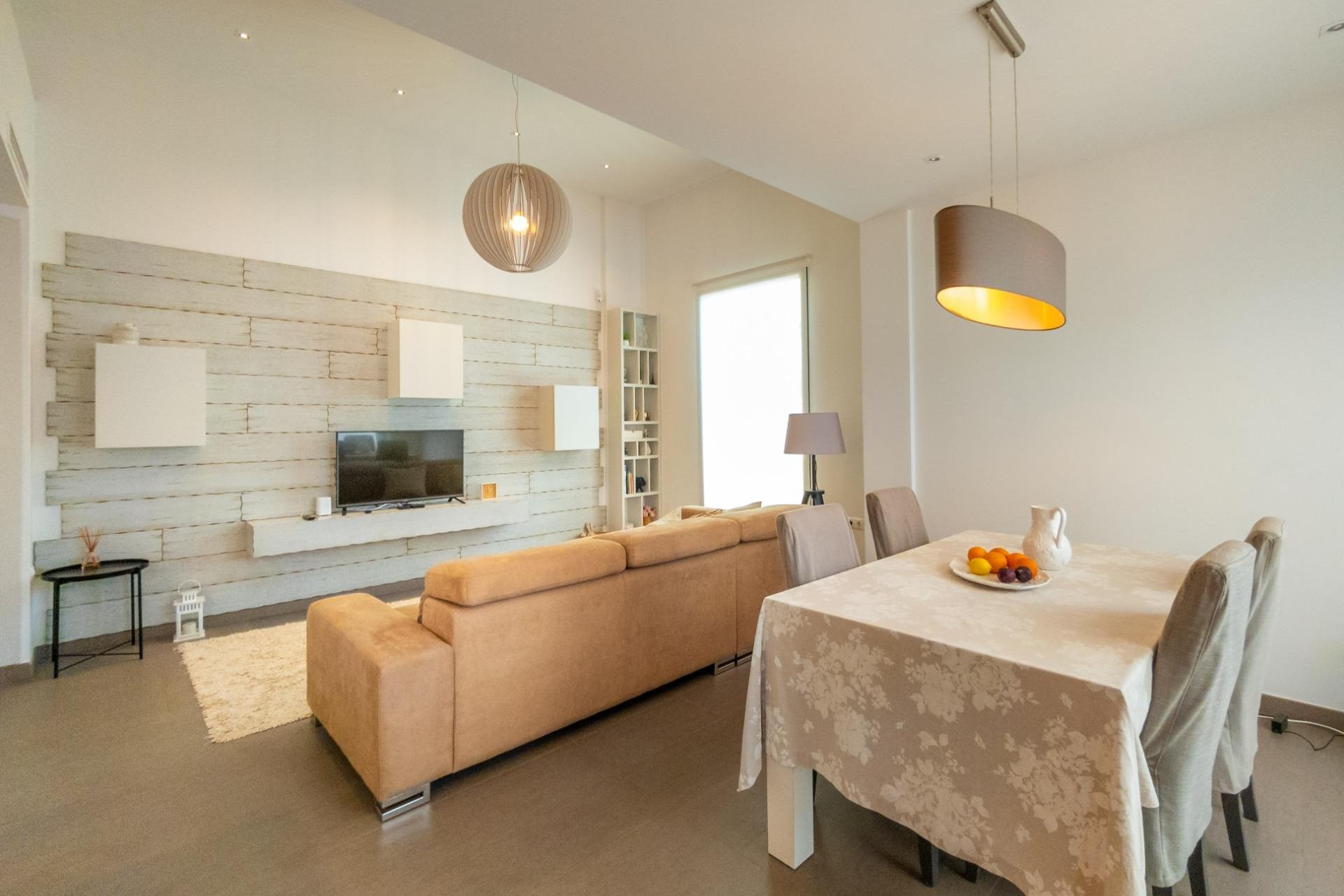 Segunda mano - Villa -
Ciudad Quesada - Costa Blanca Sur