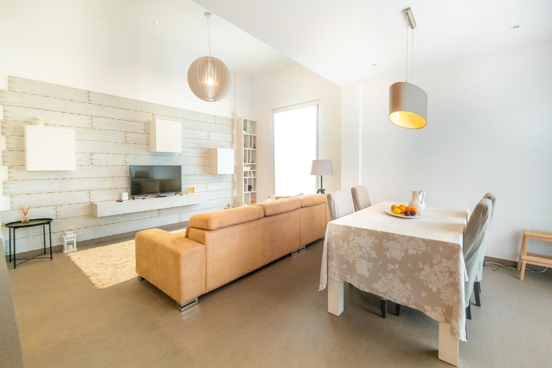 Segunda mano - Villa -
Ciudad Quesada - Costa Blanca Sur