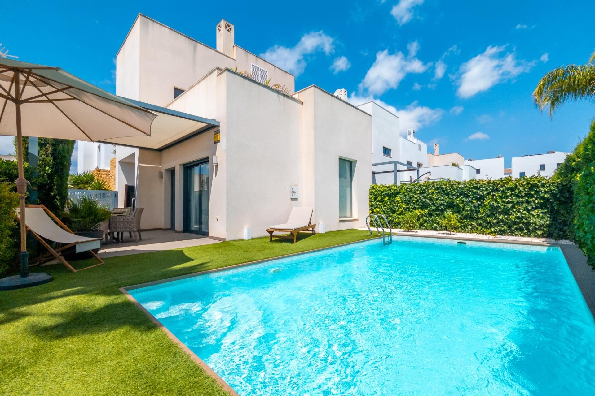 Segunda mano - Villa -
Ciudad Quesada - Costa Blanca Sur