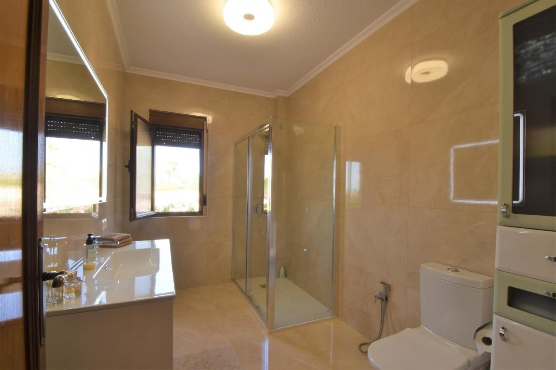 Segunda mano - Villa -
Ciudad Quesada - Costa Blanca