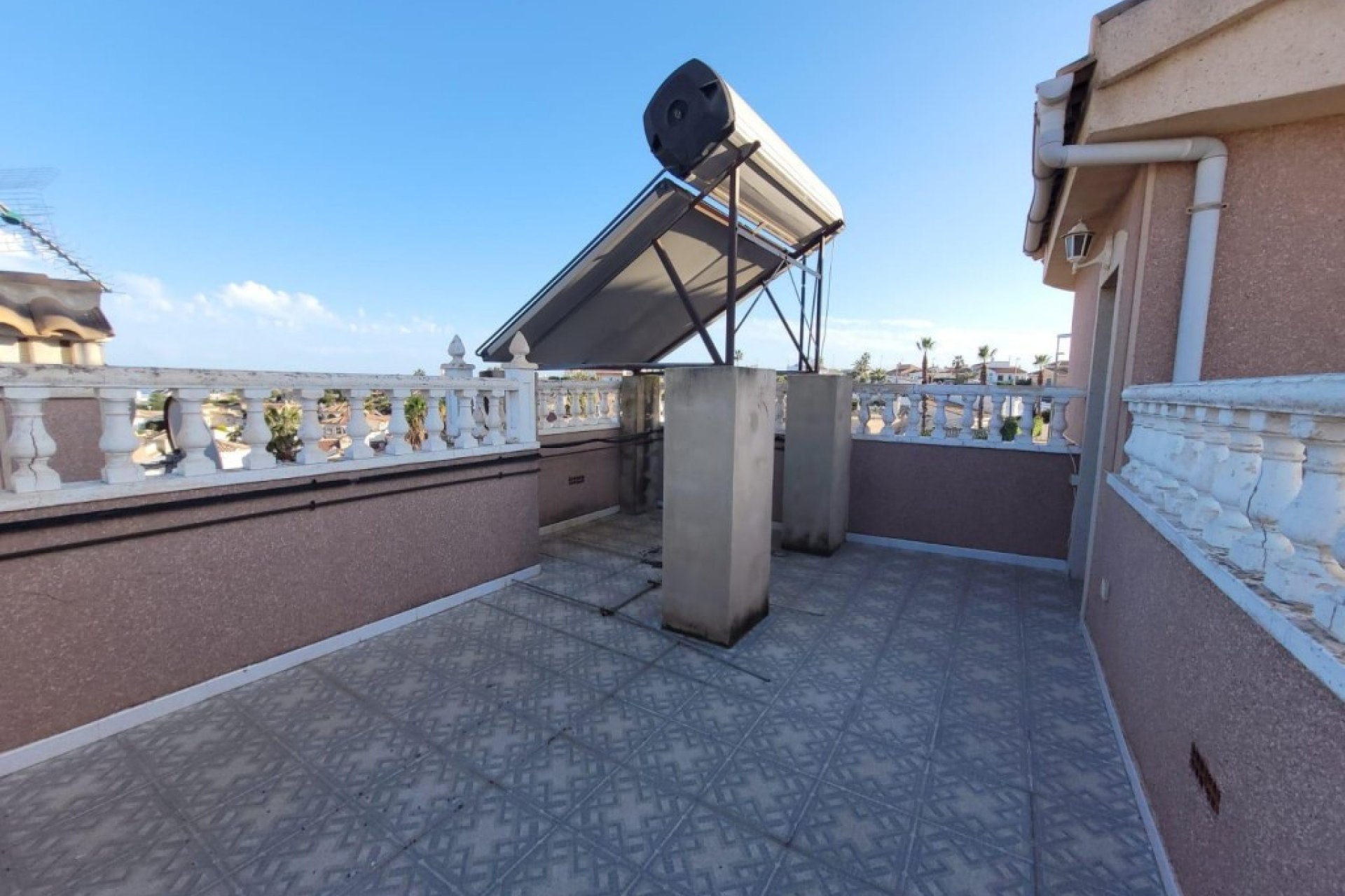 Segunda mano - Villa -
Ciudad Quesada - Costa Blanca