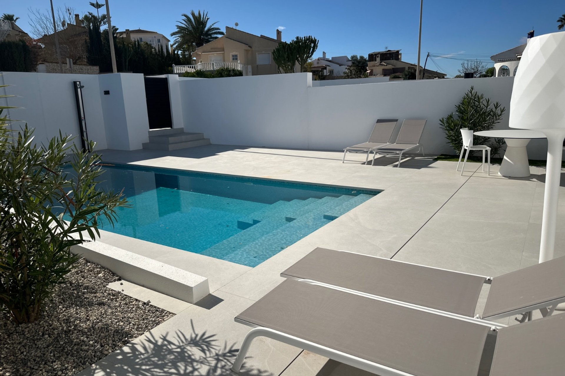 Segunda mano - Villa -
Ciudad Quesada - Costa Blanca