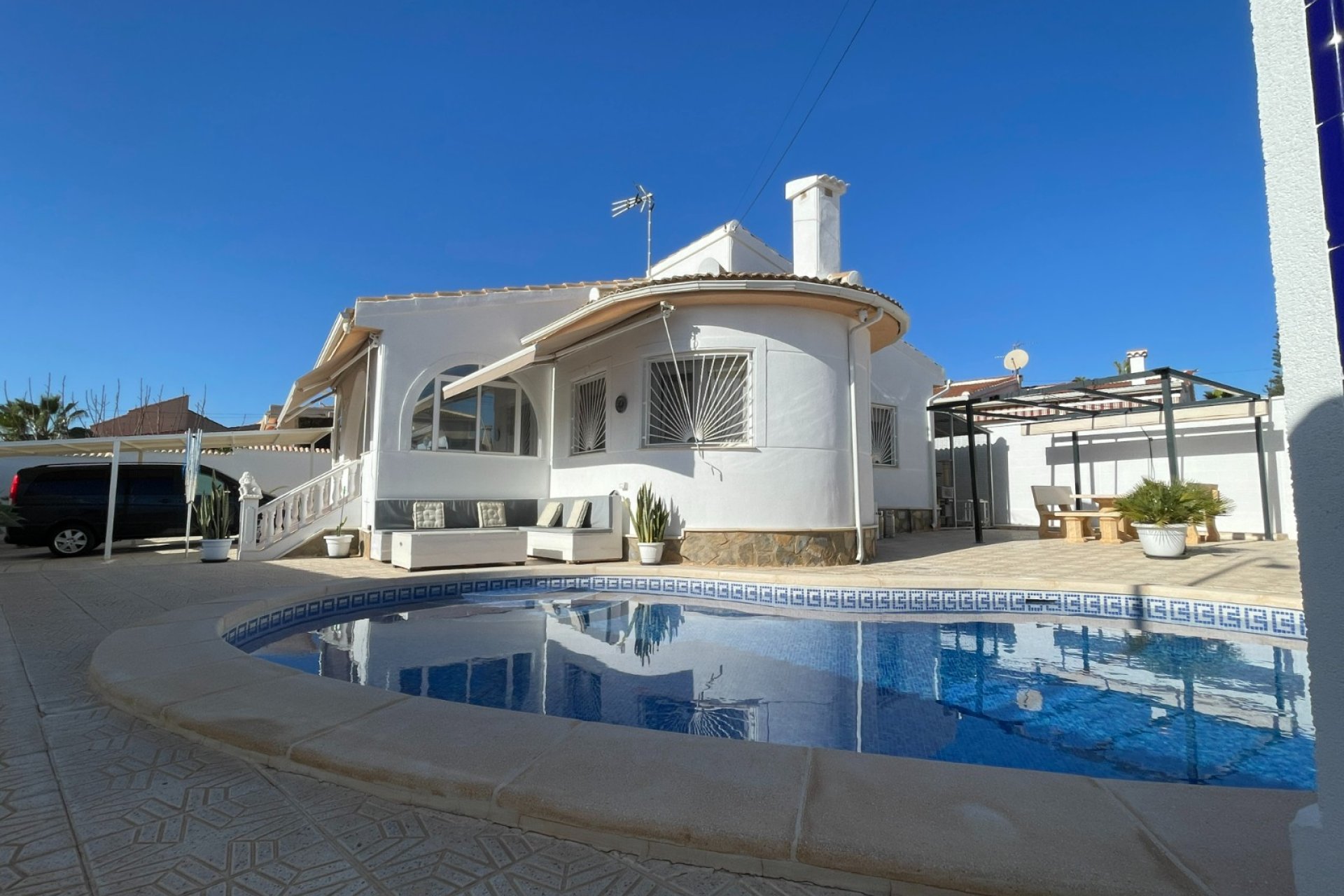 Segunda mano - Villa -
Ciudad Quesada - Costa Blanca