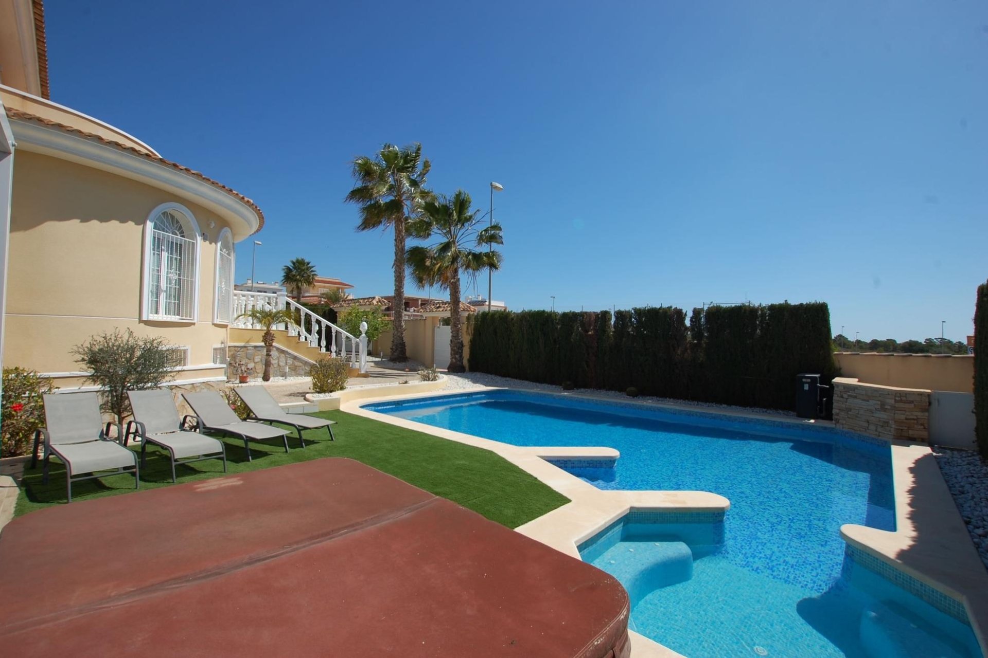 Segunda mano - Villa -
Ciudad Quesada - Costa Blanca