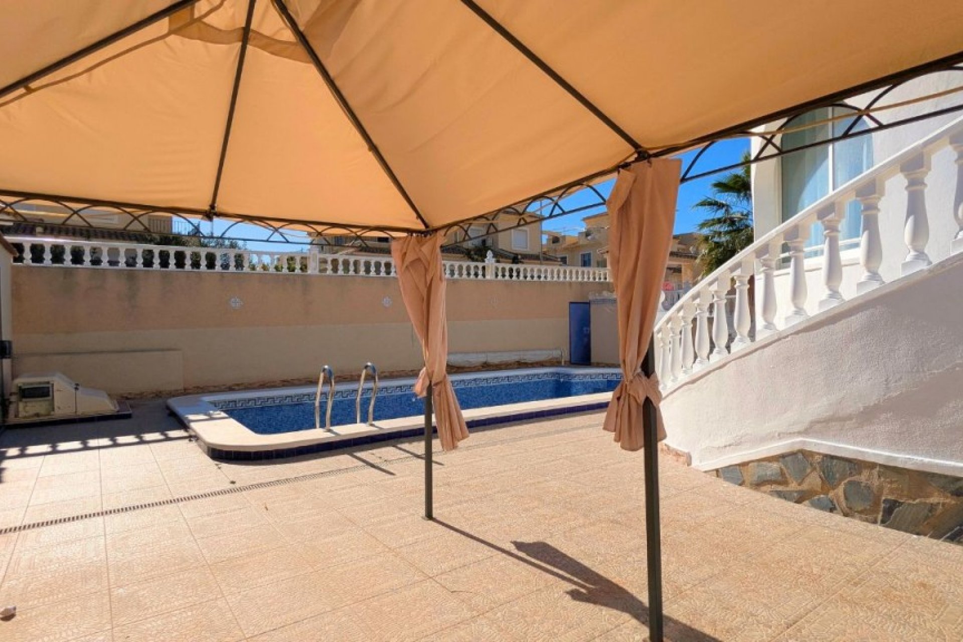 Segunda mano - Villa -
Ciudad Quesada - Costa Blanca