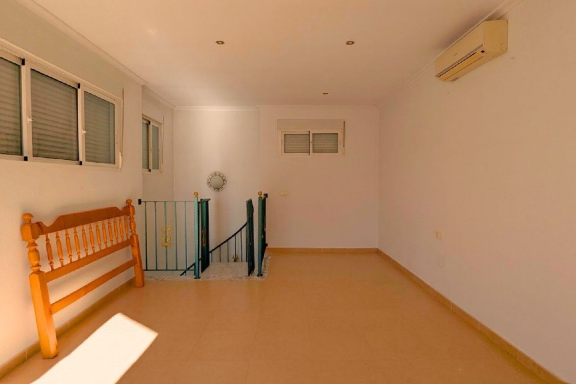 Segunda mano - Villa -
Ciudad Quesada - Costa Blanca