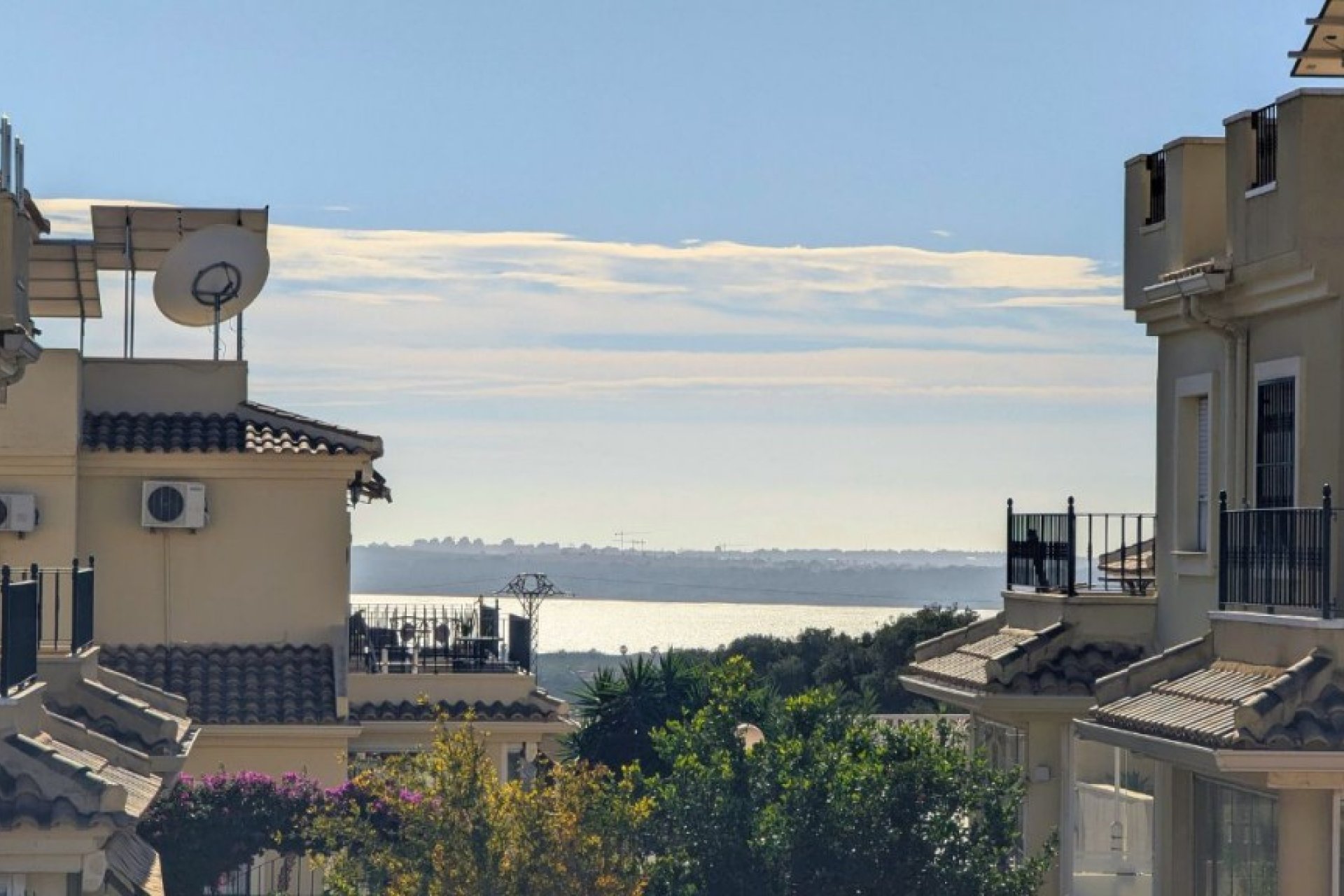 Segunda mano - Villa -
Ciudad Quesada - Costa Blanca