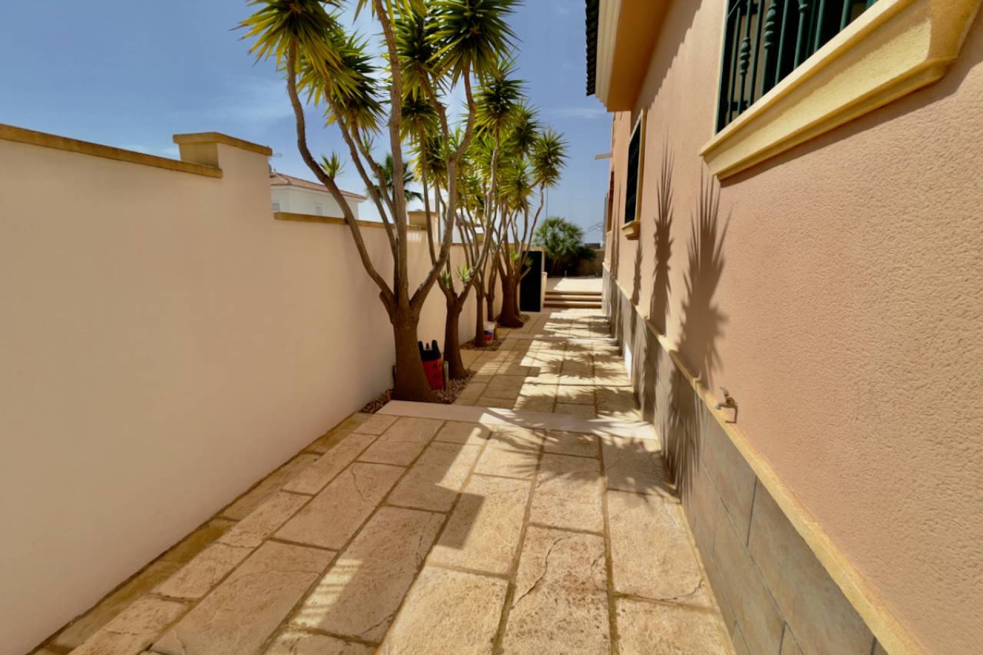 Segunda mano - Villa -
Ciudad Quesada - Costa Blanca