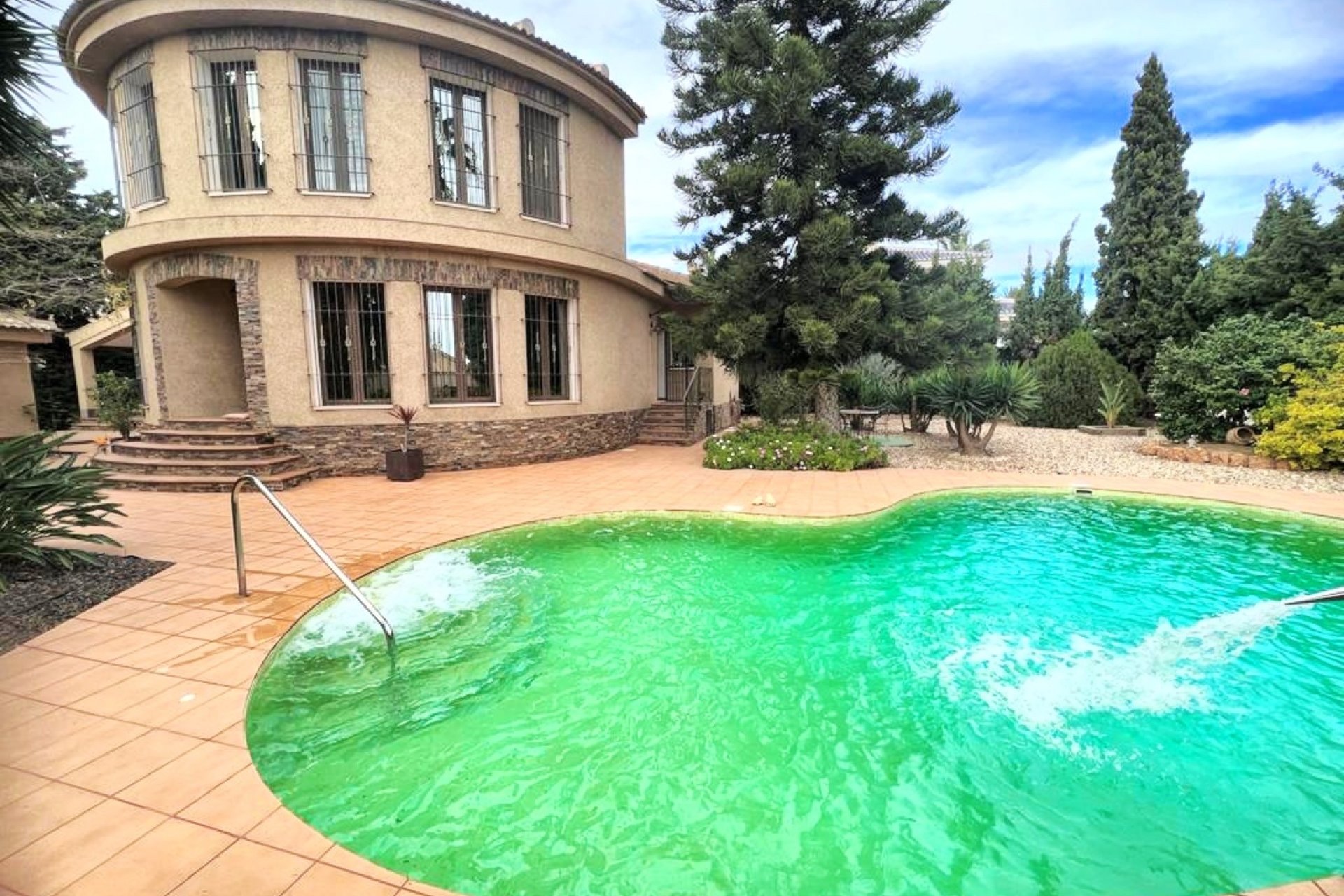 Segunda mano - Villa -
Ciudad Quesada - Costa Blanca