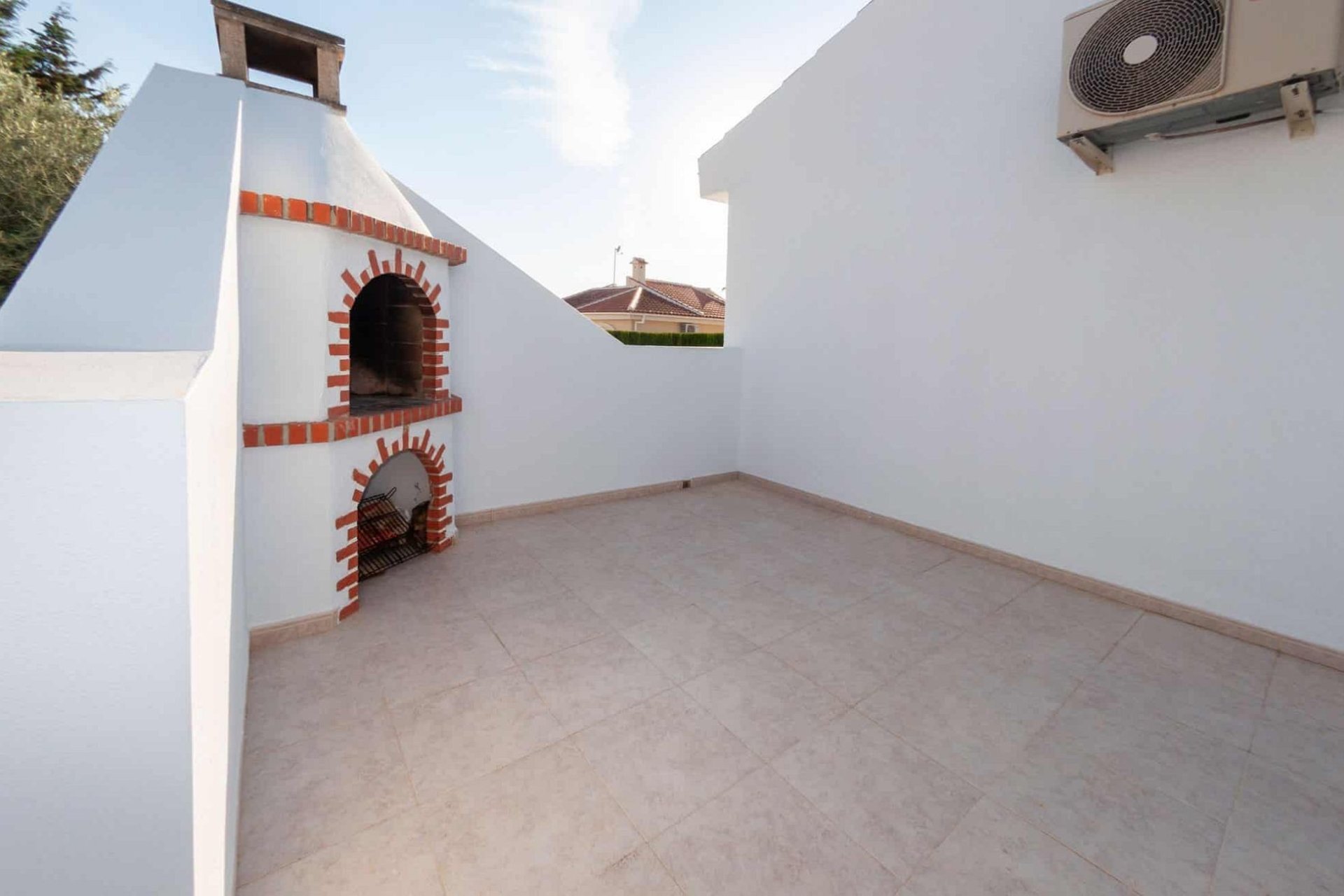 Segunda mano - Villa -
Ciudad Quesada - Costa Blanca