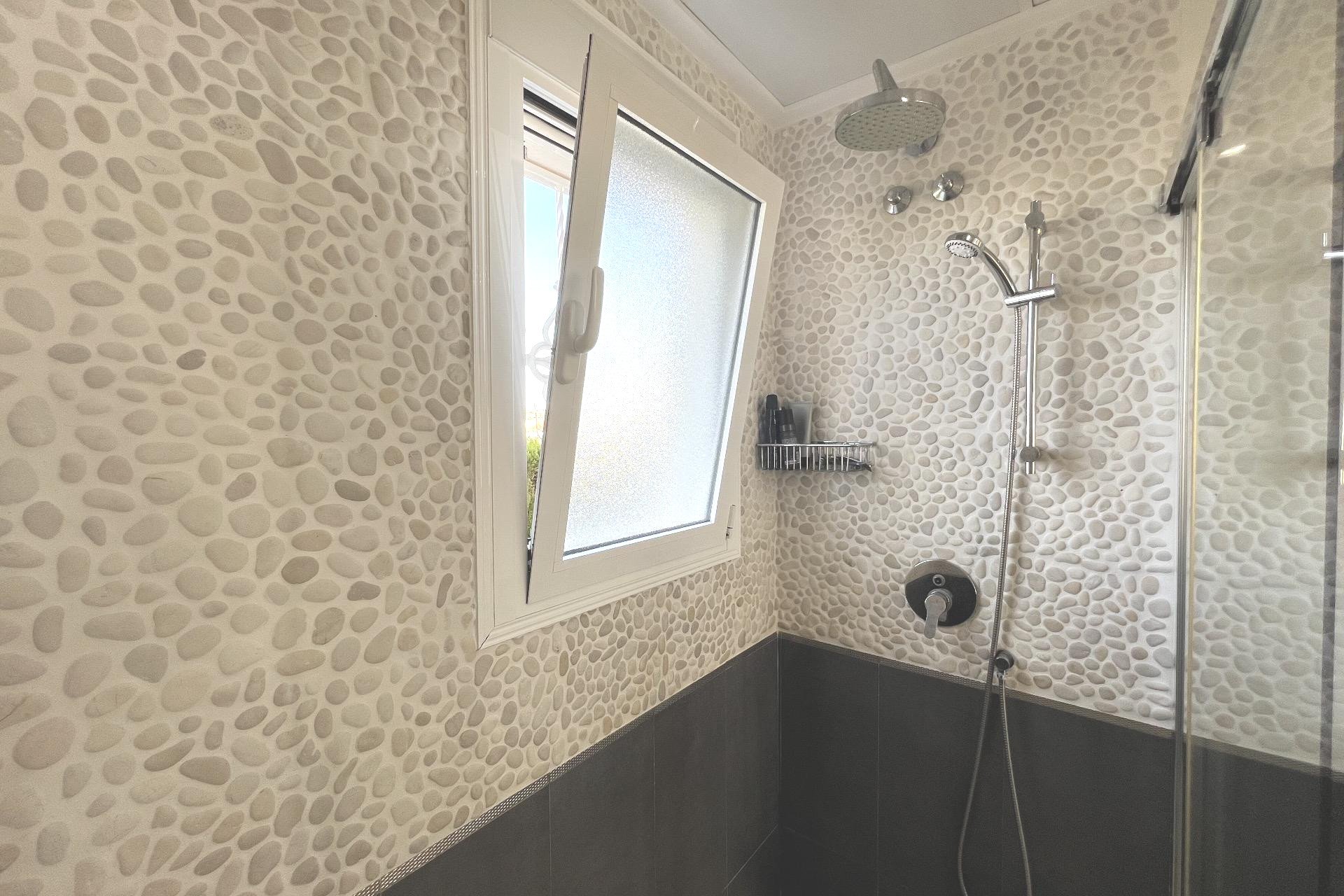 Segunda mano - Villa -
Ciudad Quesada - Costa Blanca