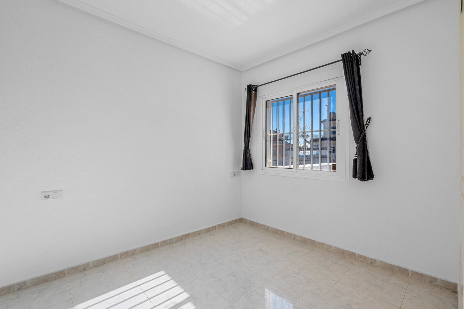 Segunda mano - Villa -
Ciudad Quesada - Costa Blanca