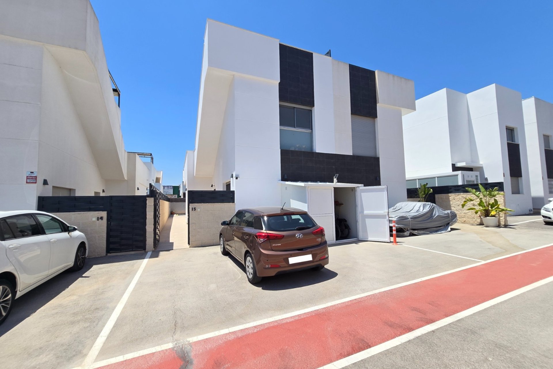 Segunda mano - Villa -
Ciudad Quesada - Costa Blanca