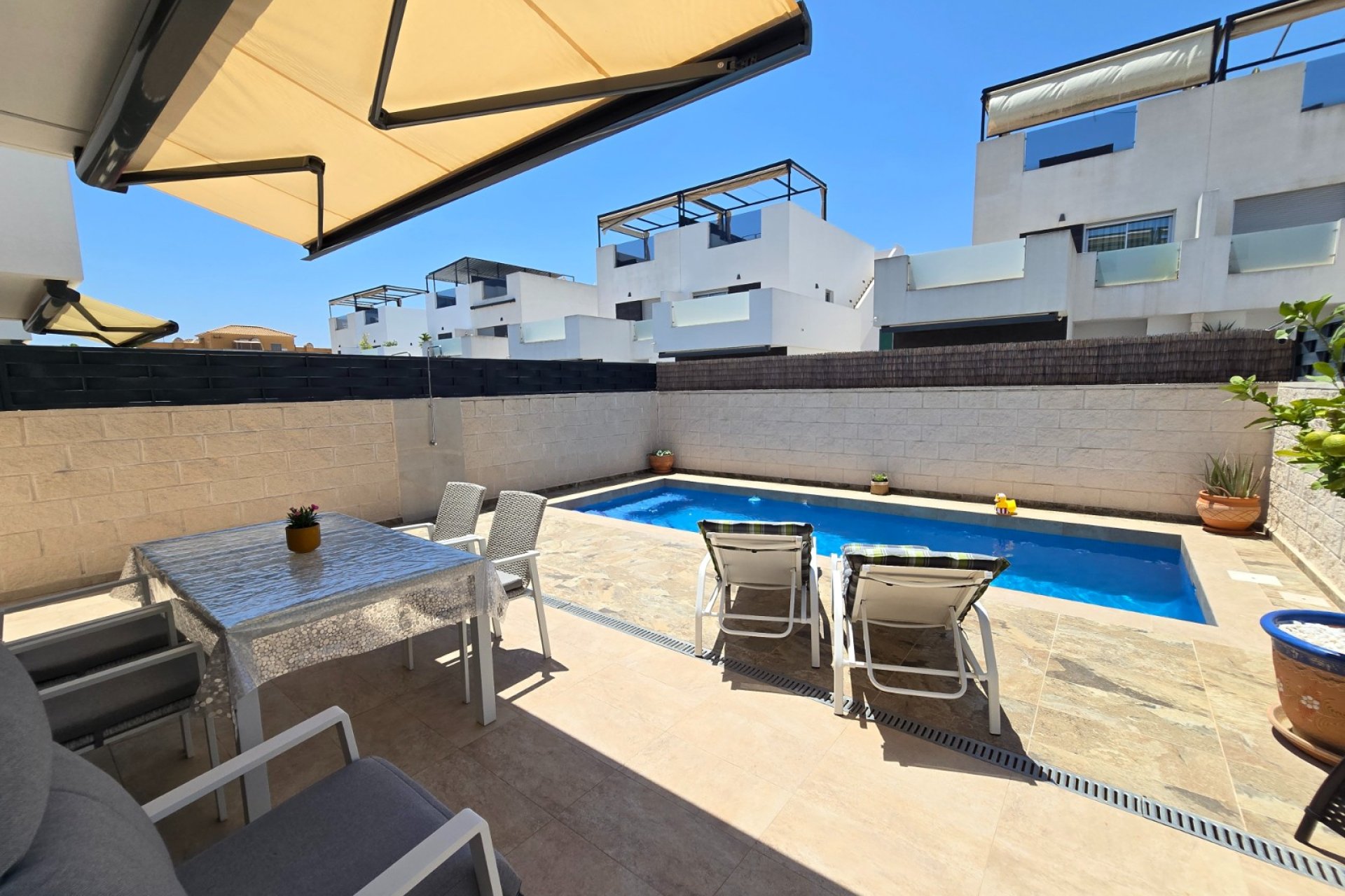Segunda mano - Villa -
Ciudad Quesada - Costa Blanca