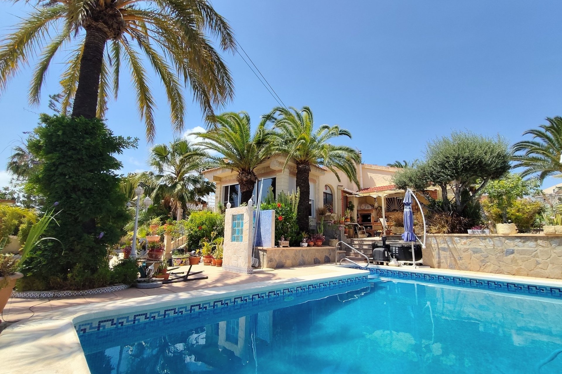 Segunda mano - Villa -
Ciudad Quesada - Costa Blanca
