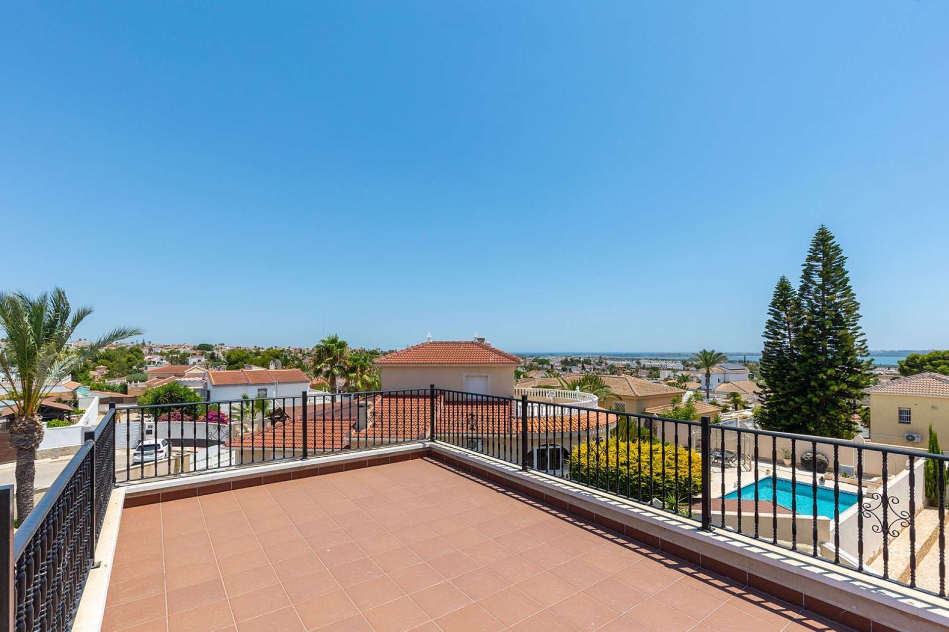 Segunda mano - Villa -
Ciudad Quesada - Costa Blanca