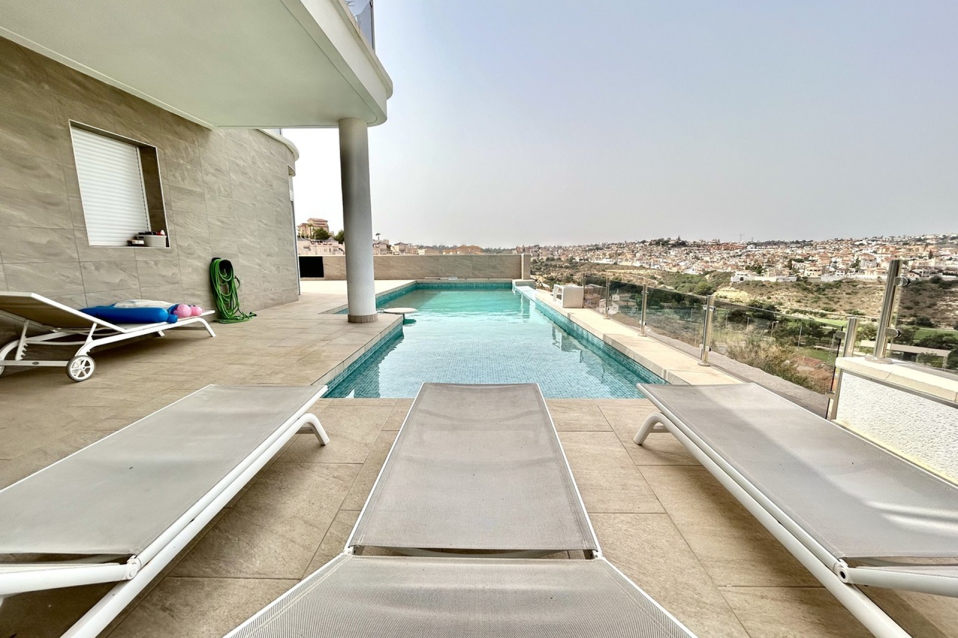 Segunda mano - Villa -
Ciudad Quesada - Costa Blanca