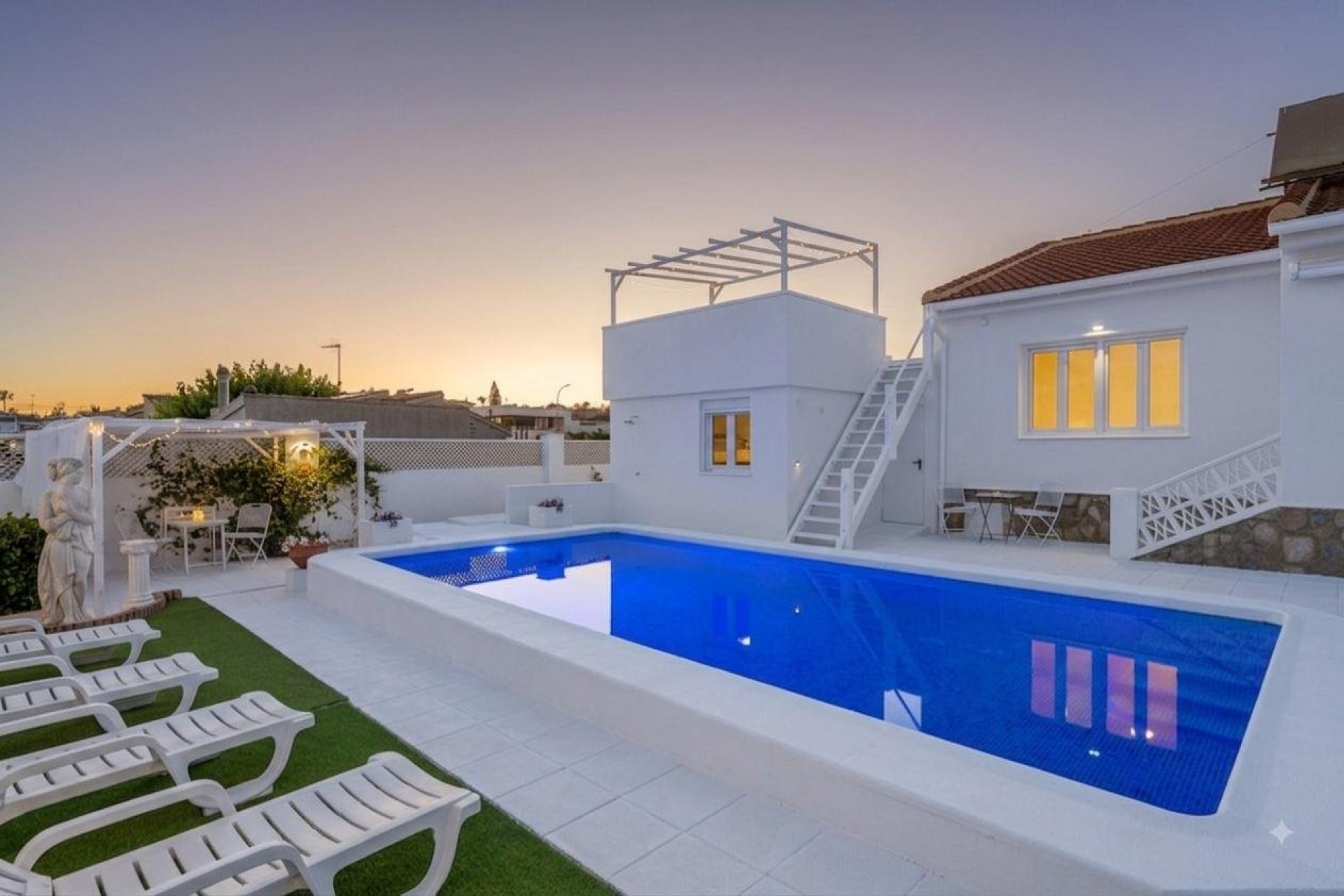 Segunda mano - Villa -
Ciudad Quesada - Costa Blanca