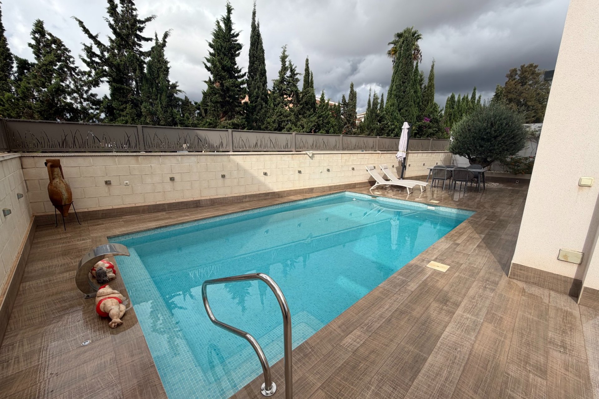 Segunda mano - Villa -
Ciudad Quesada - Costa Blanca